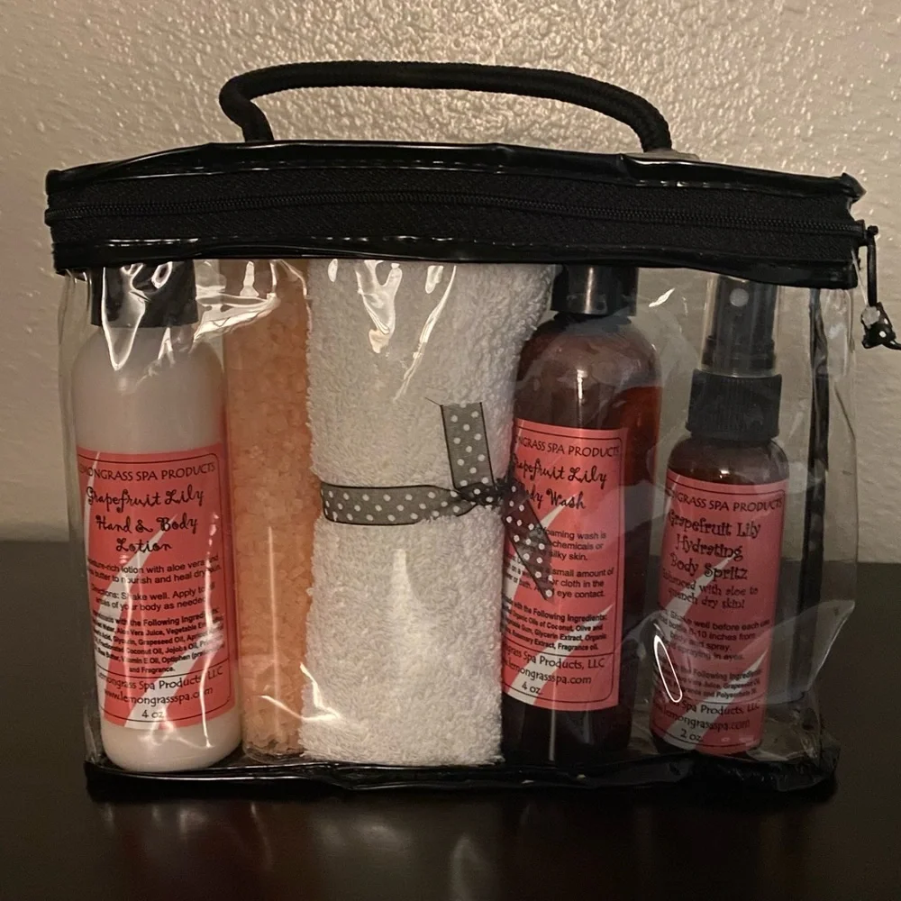 Lemongrass Spa Grapefruit Lily Bath & Body Gift Set | New Travel Spa Kit